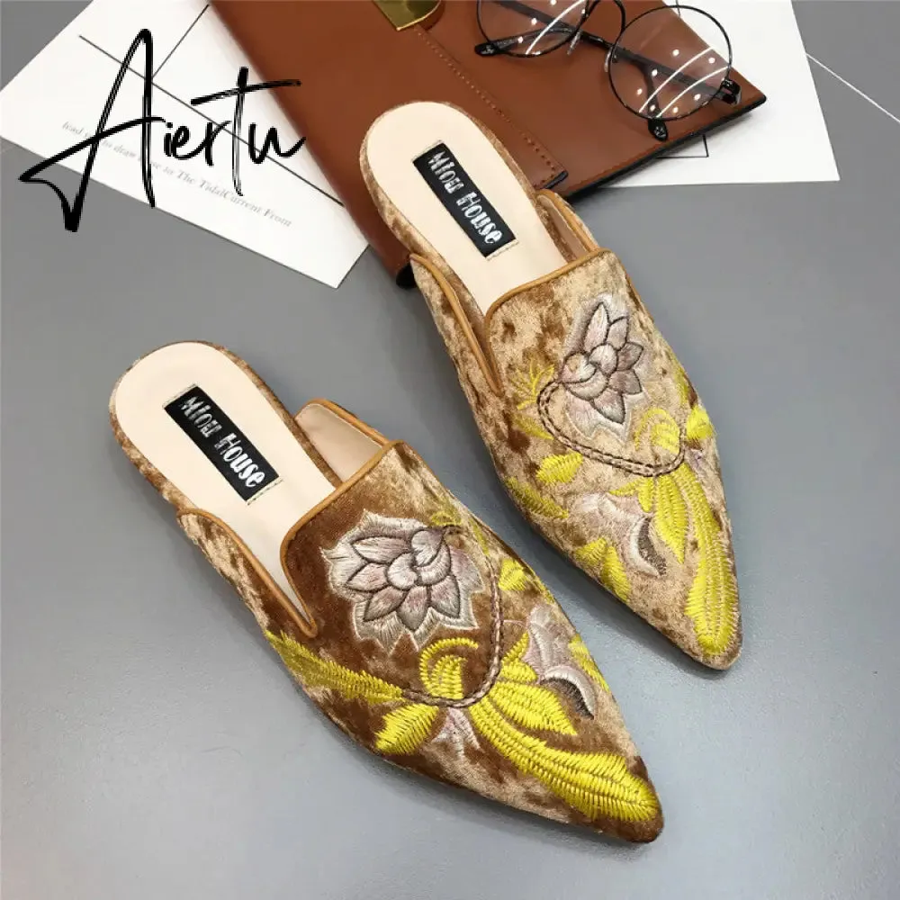 Aiertu  Spring Women Slipper Embroidery Flower Sandal Shoes Slip On Pointed Toe Mules Low Heel Casual Slides Big Size 41