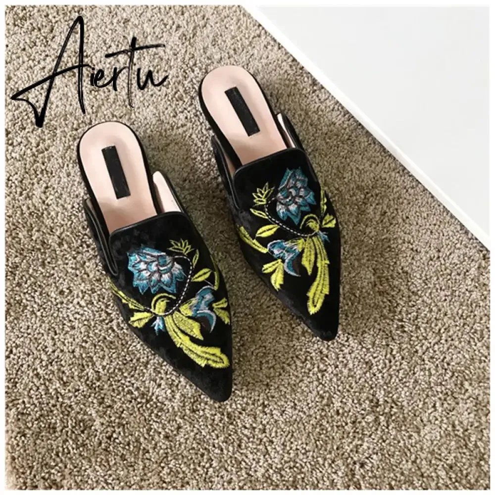 Aiertu  Spring Women Slipper Embroidery Flower Sandal Shoes Slip On Pointed Toe Mules Low Heel Casual Slides Big Size 41