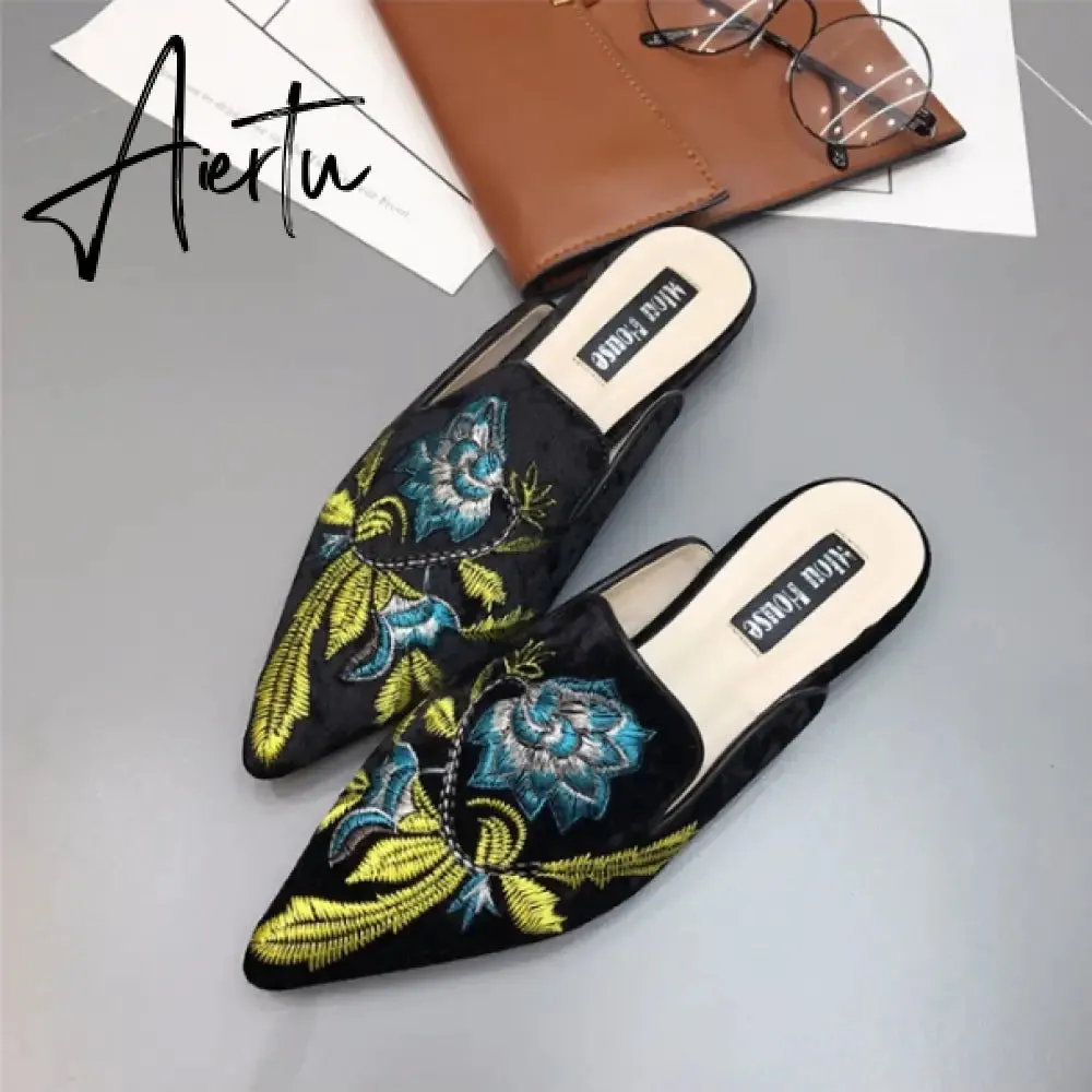 Aiertu  Spring Women Slipper Embroidery Flower Sandal Shoes Slip On Pointed Toe Mules Low Heel Casual Slides Big Size 41