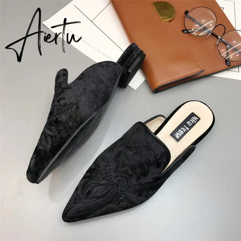 Aiertu  Spring Women Slipper Embroidery Flower Sandal Shoes Slip On Pointed Toe Mules Low Heel Casual Slides Big Size 41