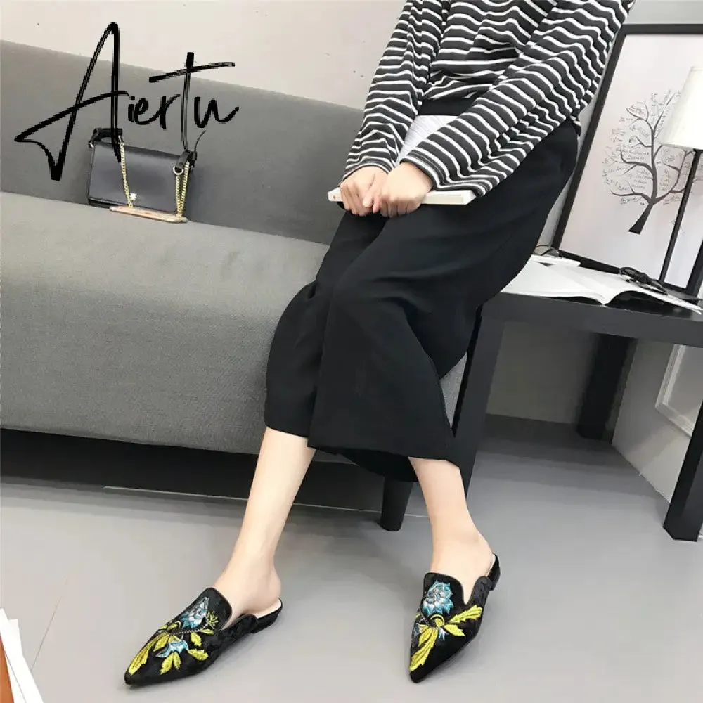 Aiertu  Spring Women Slipper Embroidery Flower Sandal Shoes Slip On Pointed Toe Mules Low Heel Casual Slides Big Size 41