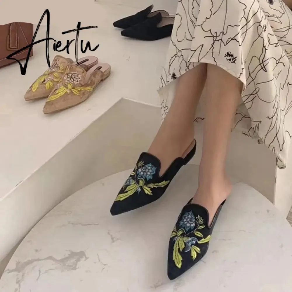 Aiertu  Spring Women Slipper Embroidery Flower Sandal Shoes Slip On Pointed Toe Mules Low Heel Casual Slides Big Size 41